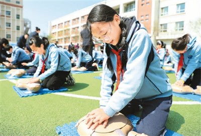 健康甘肃是什么意思啊？（胡昌升在甘肃医学院调研时强调：高水平建设特色鲜明的医科高校 更好服务地方发展保障群众健康）