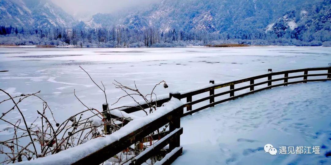 云之秘境手镯在哪买（云赏景 | 都江堰这个秘境里的雪，看一眼便怦然心动~）-第10张图片-拓城游