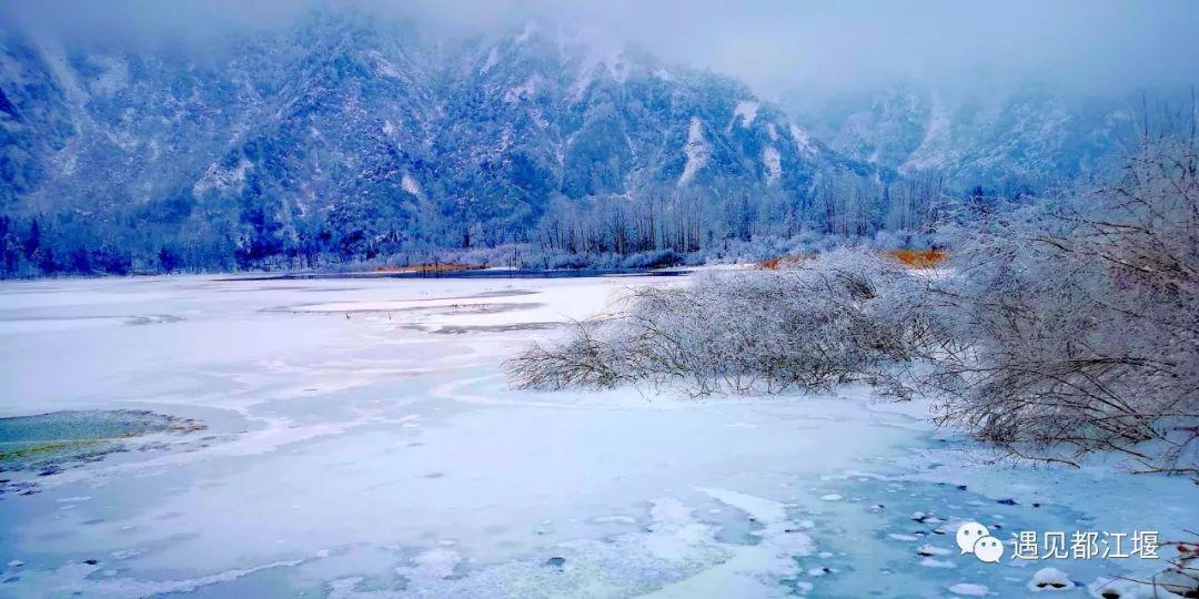 云之秘境手镯在哪买（云赏景 | 都江堰这个秘境里的雪，看一眼便怦然心动~）-第2张图片-拓城游