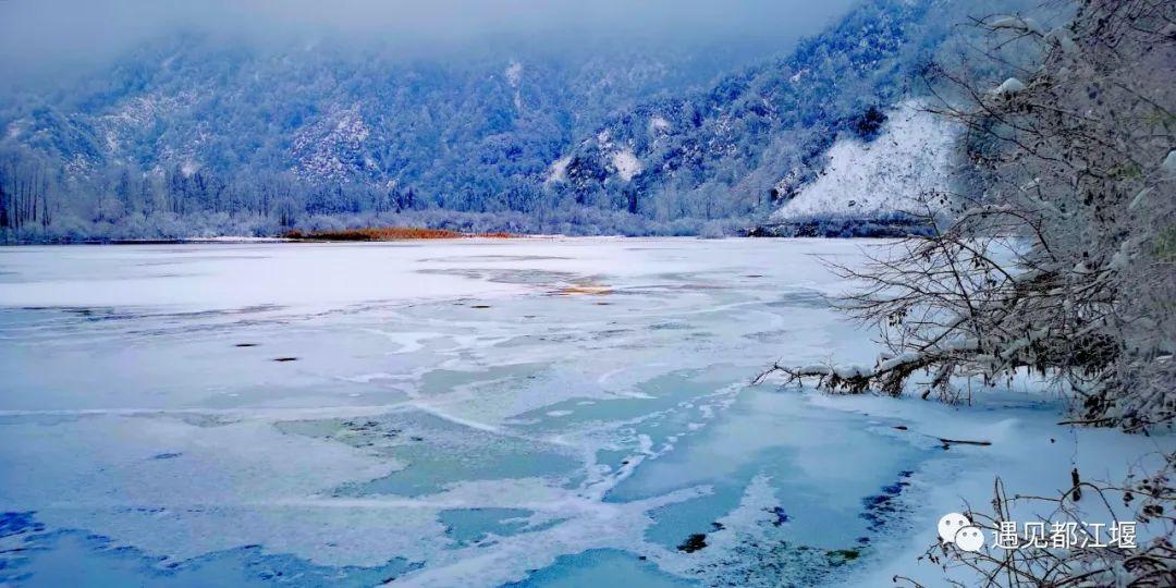 云之秘境手镯在哪买（云赏景 | 都江堰这个秘境里的雪，看一眼便怦然心动~）-第4张图片-拓城游